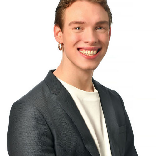 Kuvassa Sdp -puolueen ehdokas Oliver Priimägi