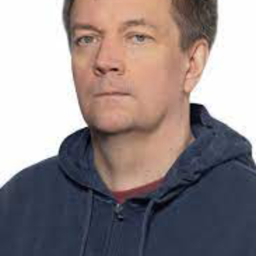 Kuvassa Perus­suomalaiset -puolueen ehdokas Teemu Keskisarja