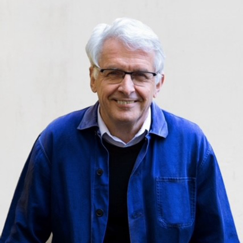 Kuvassa Keskusta -puolueen ehdokas Mauri Kontu