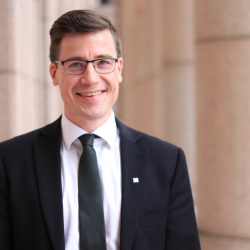 Kuvassa Keskusta -puolueen ehdokas Pekka Aittakumpu