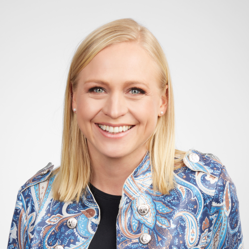 Kuvassa Kokoomus -puolueen ehdokas Elina Valtonen