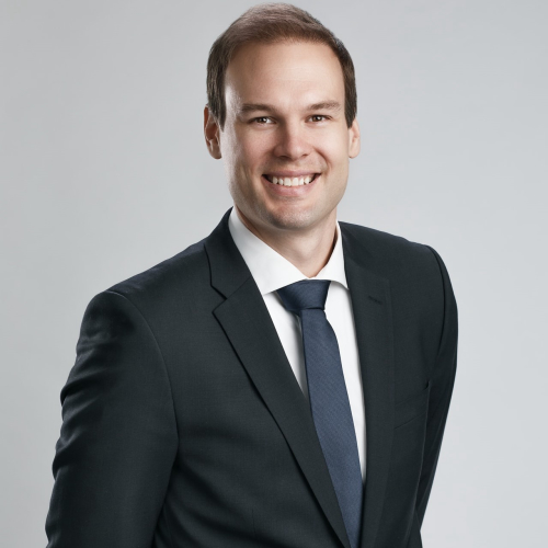 Kuvassa Kokoomus -puolueen ehdokas Ville Kaunisto