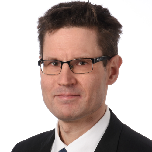 Kuvassa Perus­suomalaiset -puolueen ehdokas Sami Savio