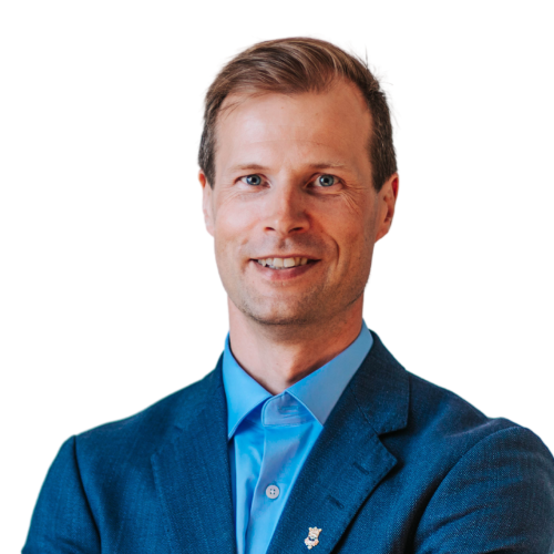 Kuvassa Kokoomus -puolueen ehdokas Oskari Valtola