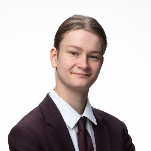 Kuvassa Vihreät -puolueen ehdokas Nuutti Kujansuu