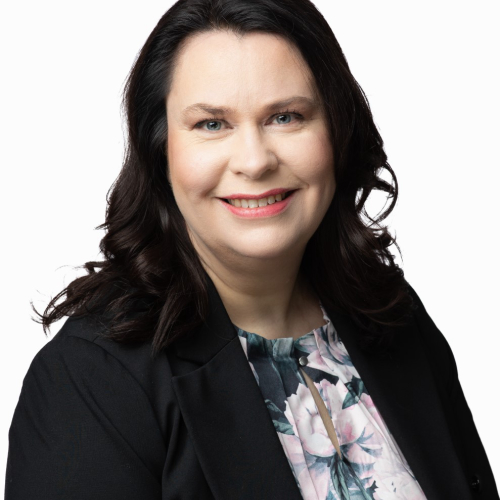 Kuvassa Sdp -puolueen ehdokas Johanna Ojala-Niemelä