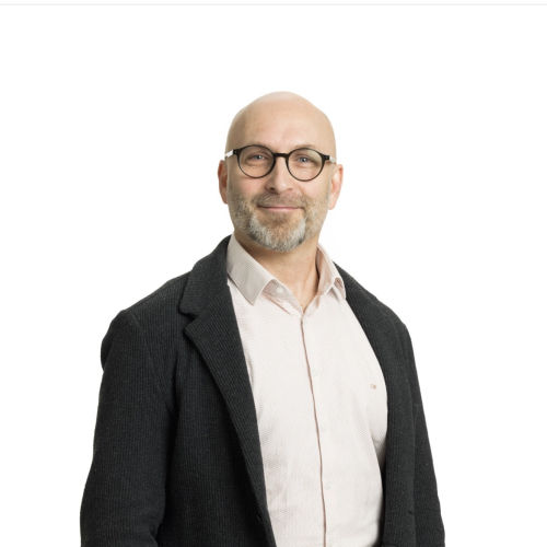 Kuvassa Vihreät -puolueen ehdokas Tero Koskinen